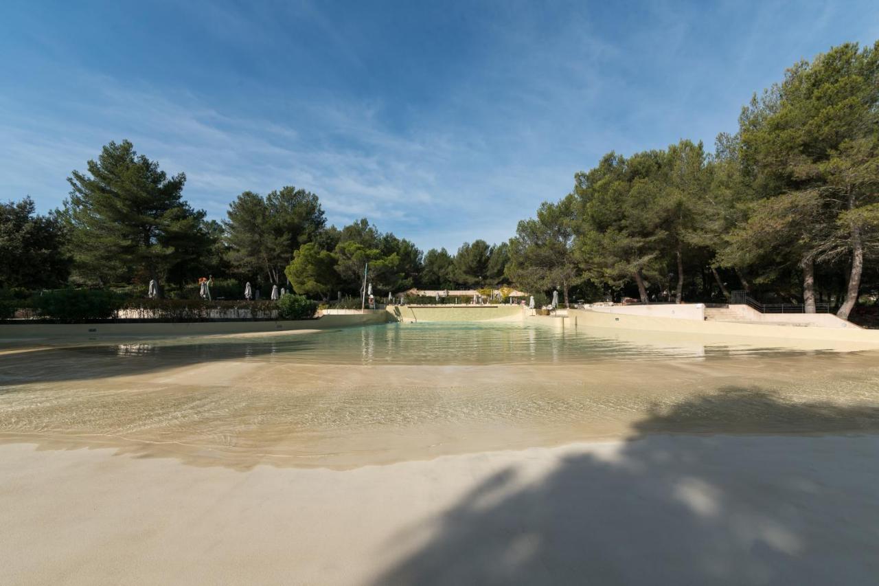 Village Pierre & Vacances Pont Royal En Provence Mallemort Exteriör bild