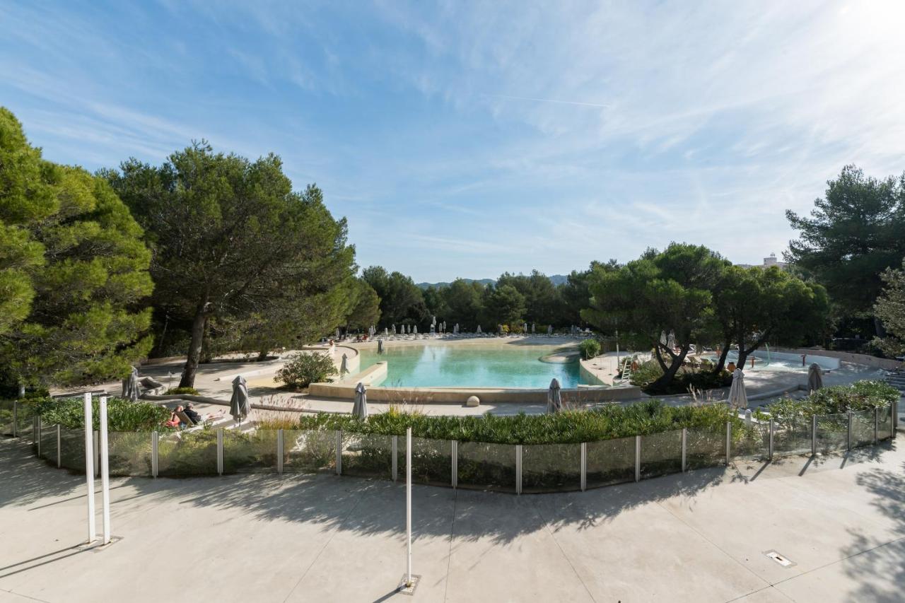 Village Pierre & Vacances Pont Royal En Provence Mallemort Exteriör bild
